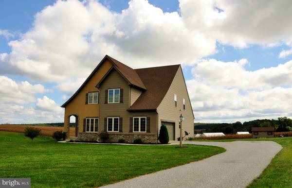 5950 TANNER LN, Stewartstown, PA 17363