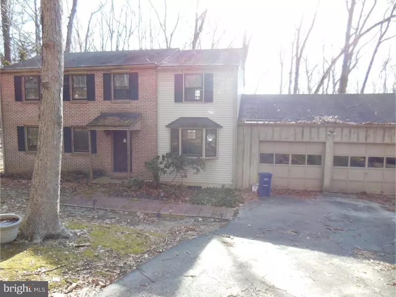 3 LONGWOOD DR, Downingtown, PA 19335