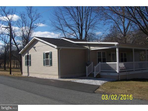 1012 OAK GROVE DR, Lehighton, PA 18235