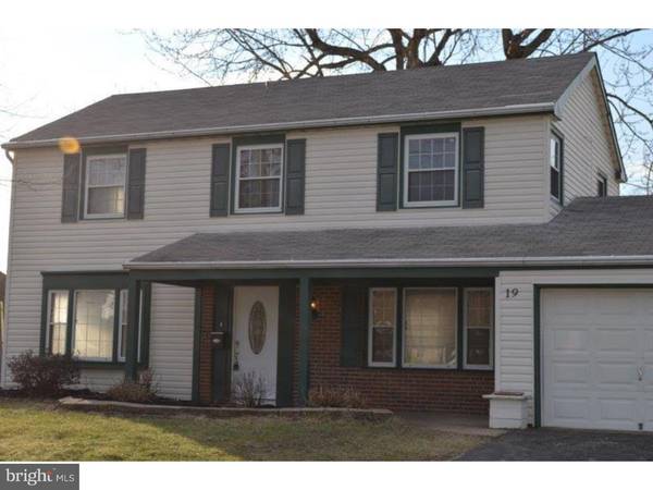 19 PRINCETON LN, Willingboro, NJ 08046