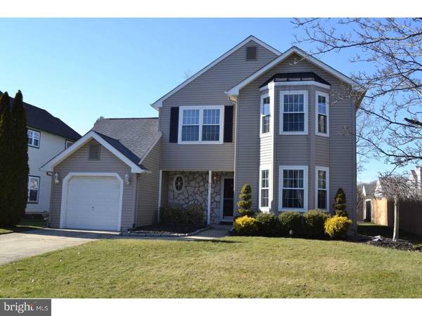 401 FARMHOUSE LN, Mount Laurel, NJ 08054