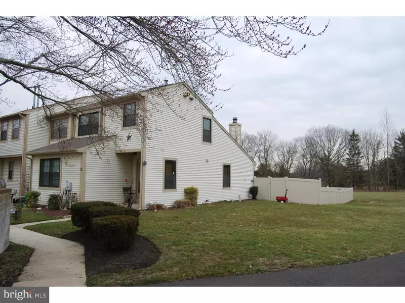 12 CHARDONAY CT, Marlton, NJ 08053