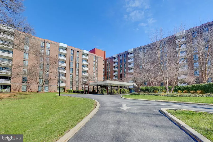 7 SLADE AVE #221, Pikesville, MD 21208