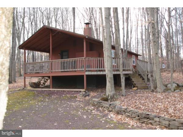 109 OUTER DR, Pocono Lake, PA 18347