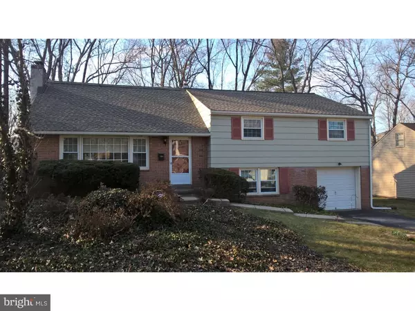 175 LOOKOUT LN, Willow Grove, PA 19090