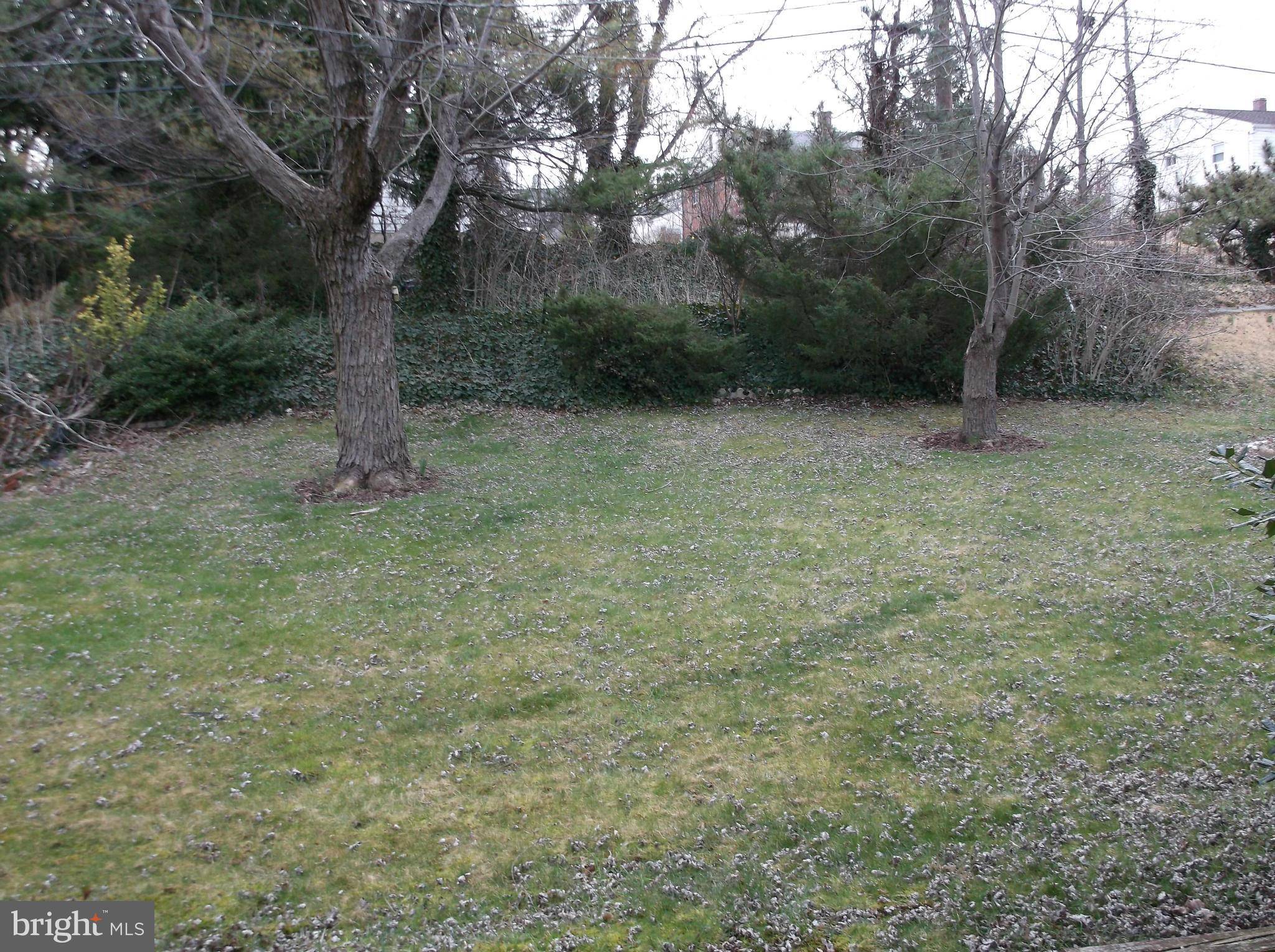 Baltimore, MD 21237,8107 CANDLE LN
