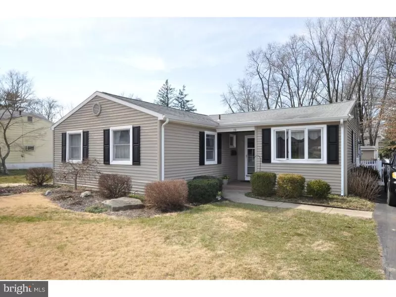 13 CRIDER AVE, Moorestown, NJ 08057