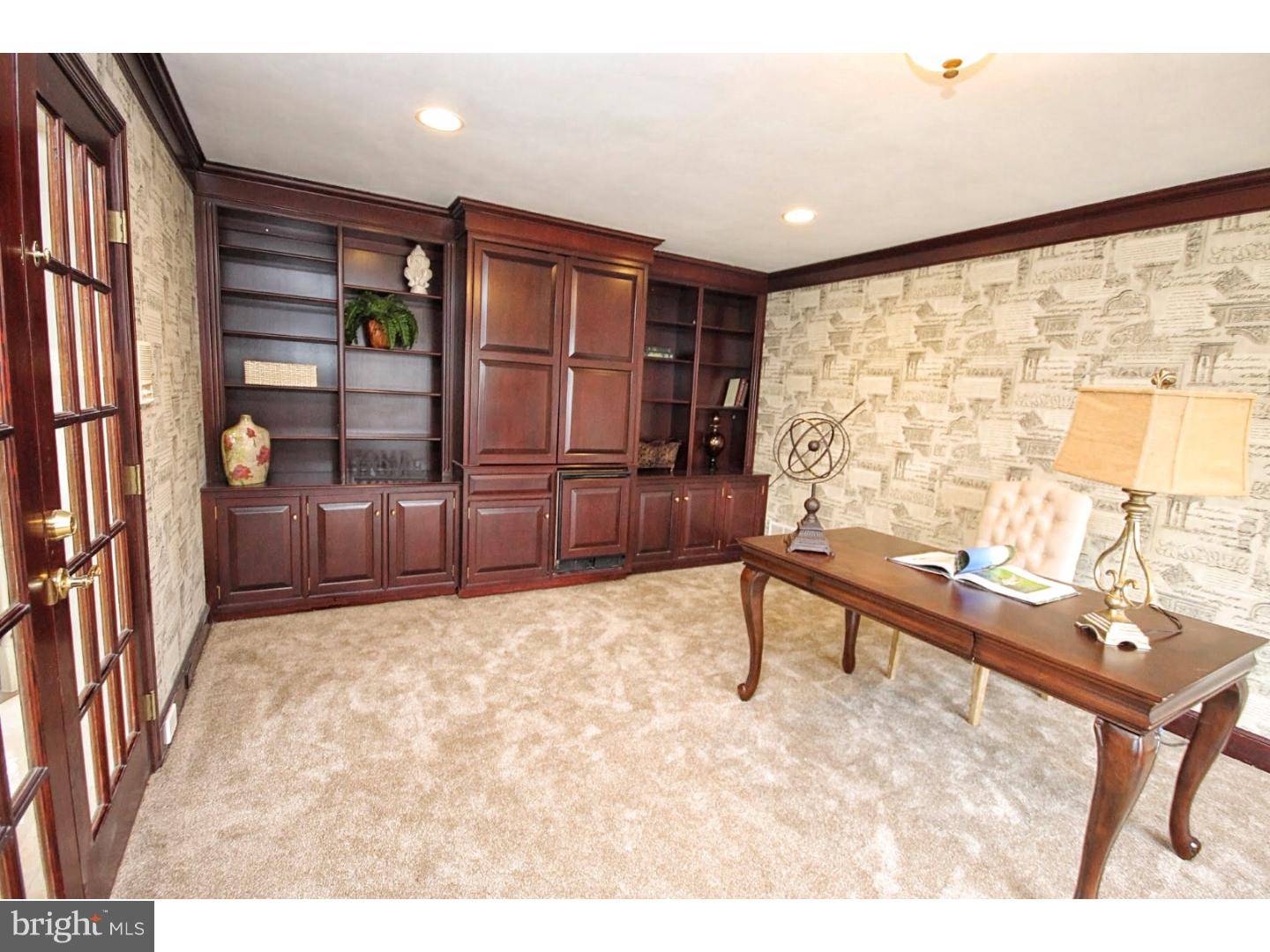 Villanova, PA 19085,1216 VALLEY RD