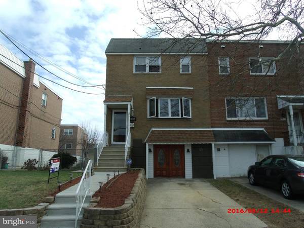 10219 N CANTERBURY RD, Philadelphia, PA 19114