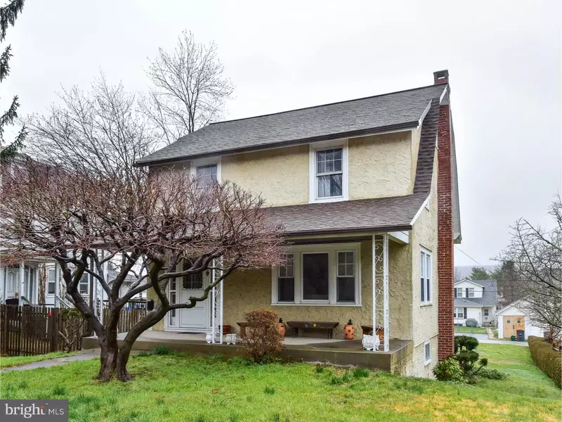 523 W LANCASTER AVE, Downingtown, PA 19335