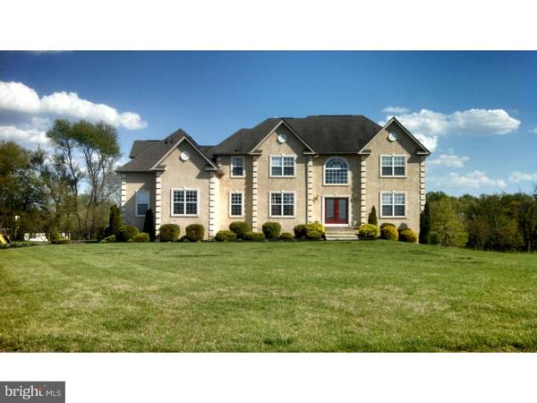 44 MESSINA DR, Woolwich Township, NJ 08085