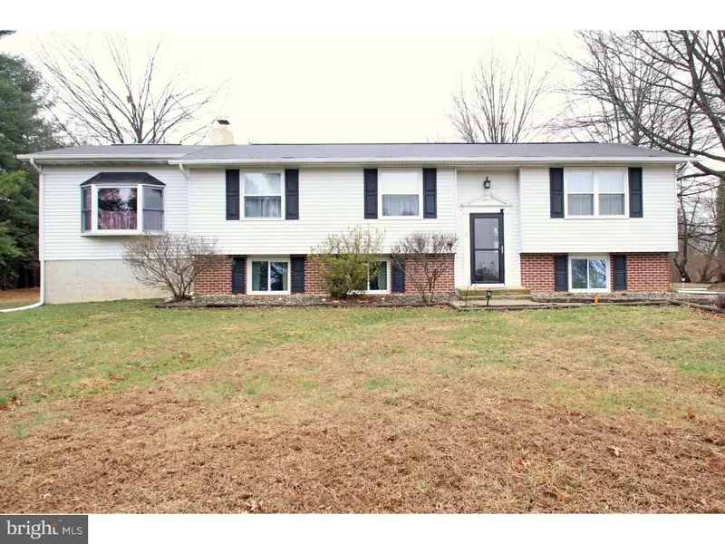 112 WENDY CIR, Coatesville, PA 19320