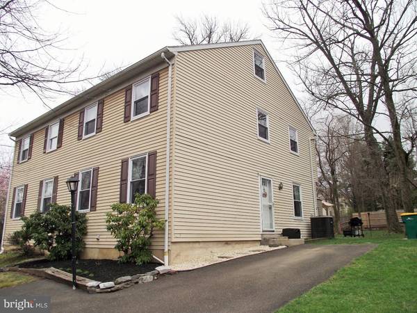 Lansdale, PA 19446,119 DEERPATH DR