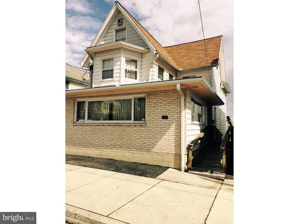 143 N 3RD ST, Lehighton, PA 18235