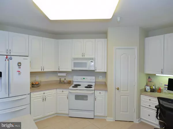 Cockeysville, MD 21030,400 SYMPHONY CIR #437E