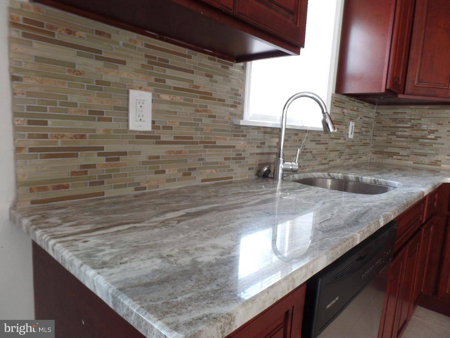 Philadelphia, PA 19126,423 66TH AVE