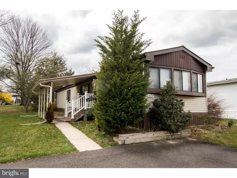 323 RUNNING BROOK RD, North Wales, PA 19454