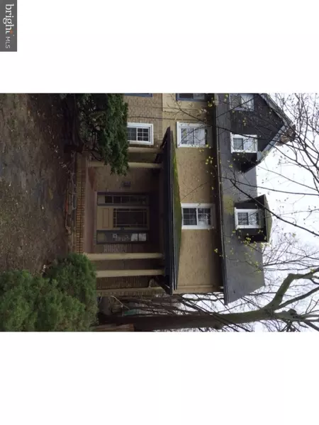 215 DREXEL RD, Ardmore, PA 19003