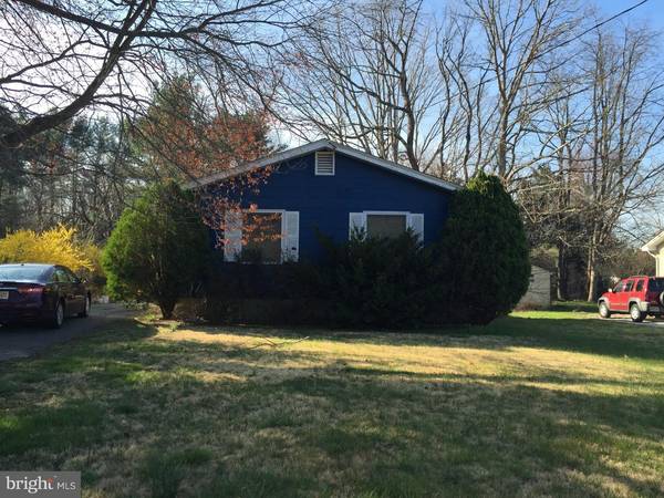 56 WALNUT ST, Clayton, NJ 08312