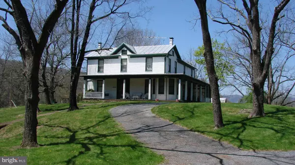 2951 RILEYVILLE RD, Rileyville, VA 22650