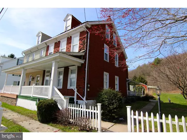 789 VALLEY RD, Pottsville, PA 17901