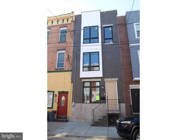 1530 S 4TH ST, Philadelphia, PA 19147