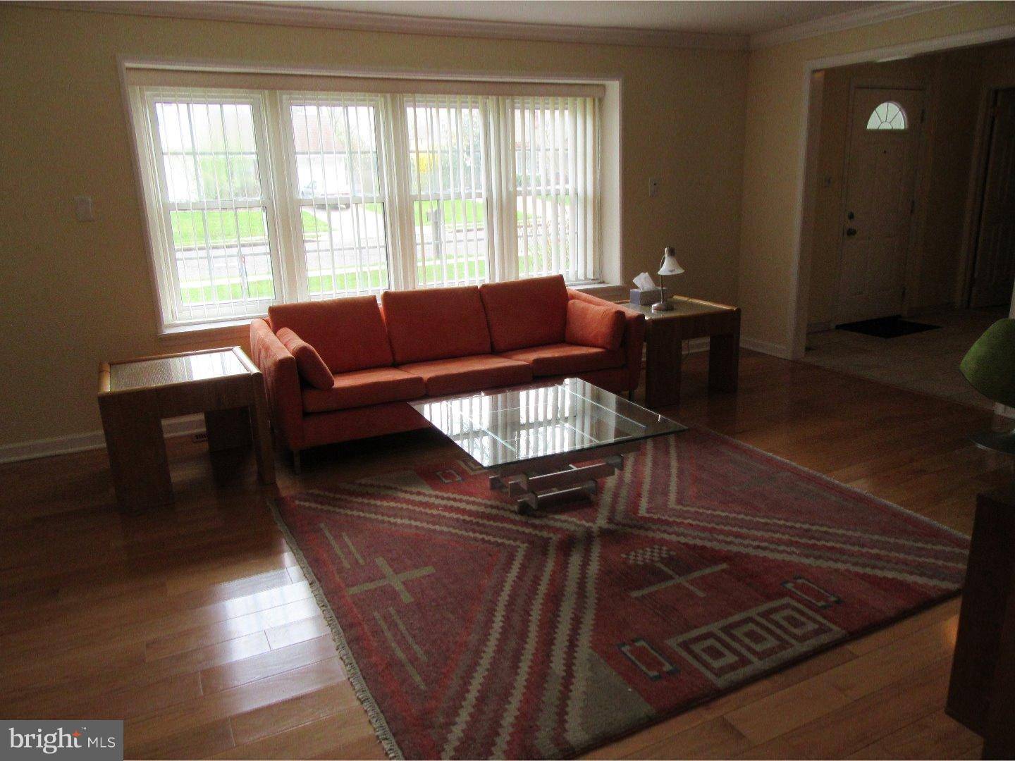 Delran, NJ 08075,112 GREENBRIAR RD