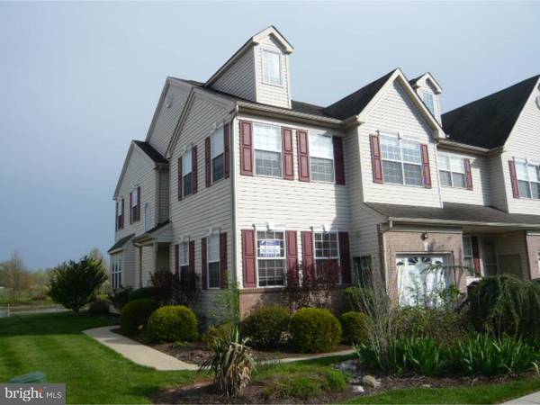 135 RAINTREE XING, Hatfield, PA 19440