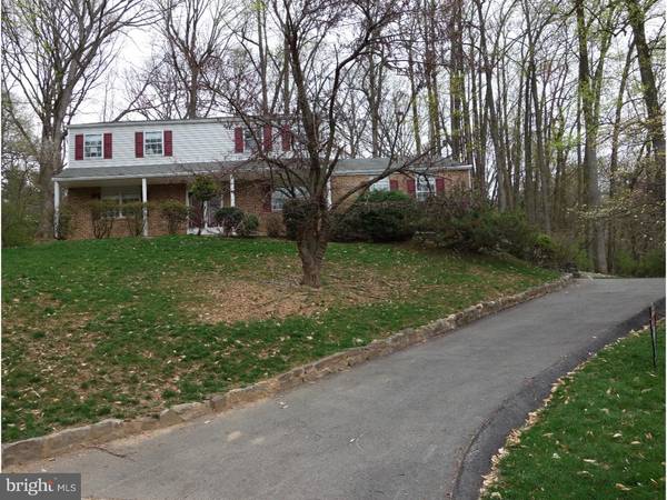 10 MIMOSA CIR, Lafayette Hill, PA 19444