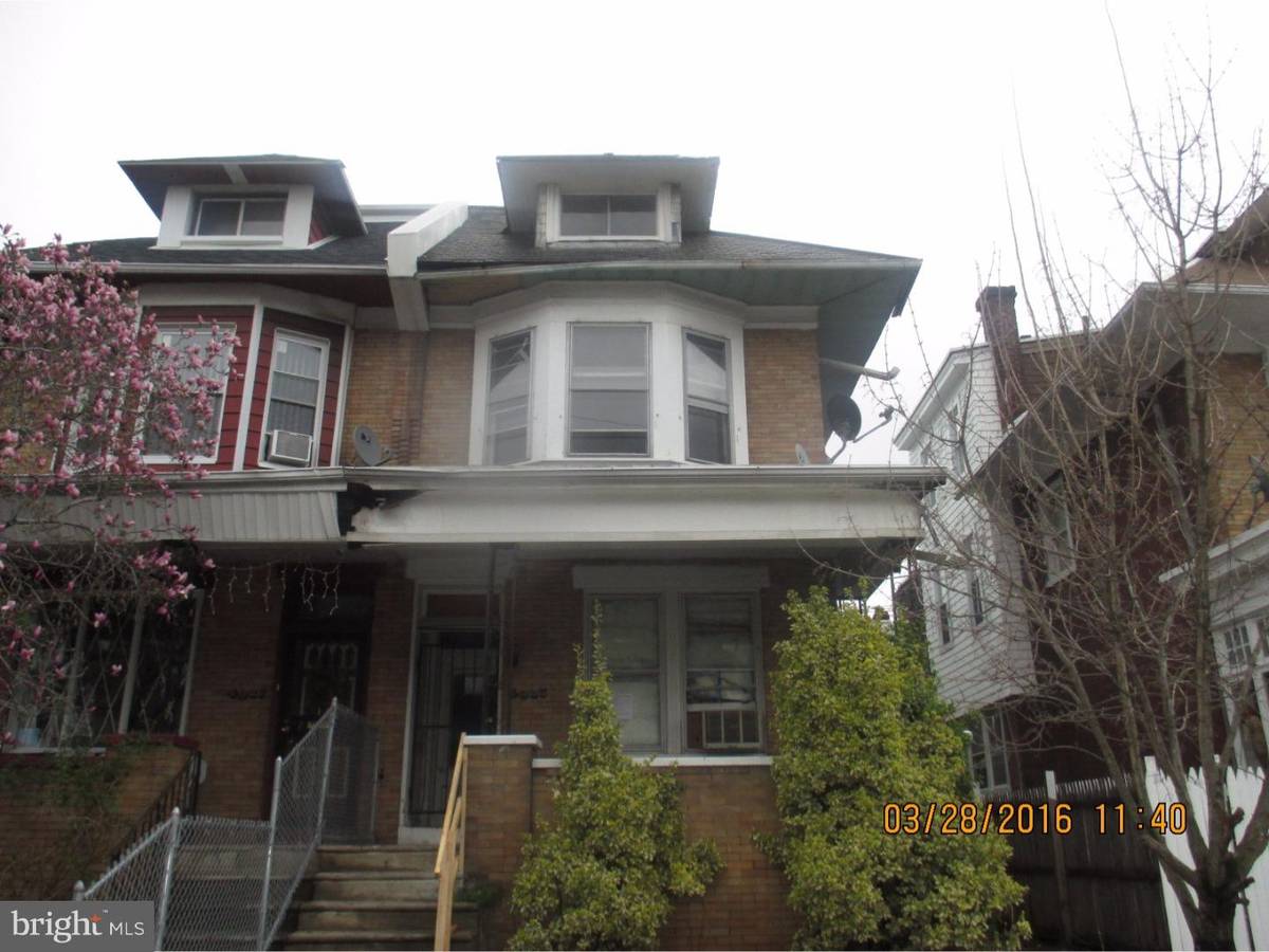 Philadelphia, PA 19141,4925 N CAMAC ST