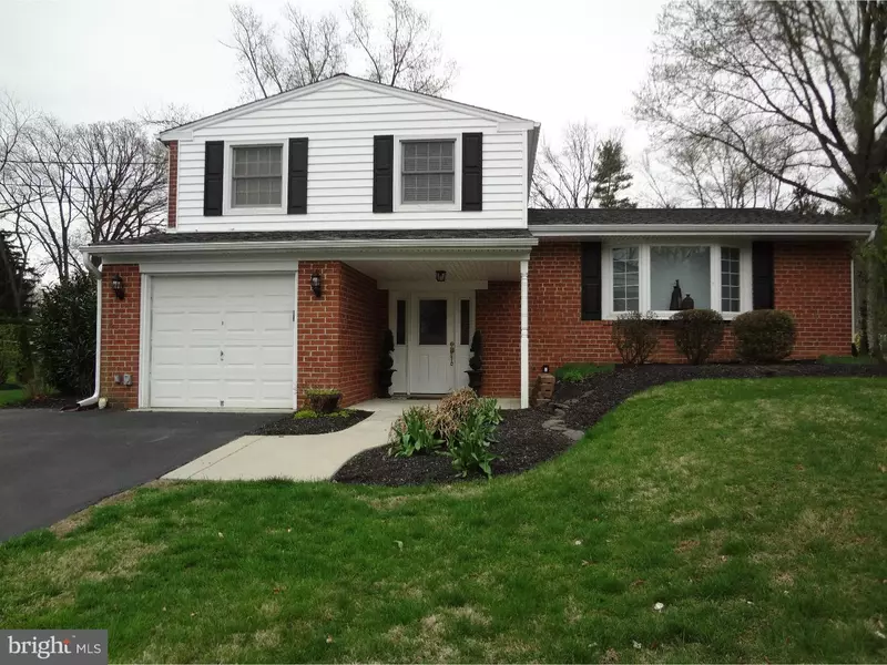 10 BUCK RUN LN, Malvern, PA 19355