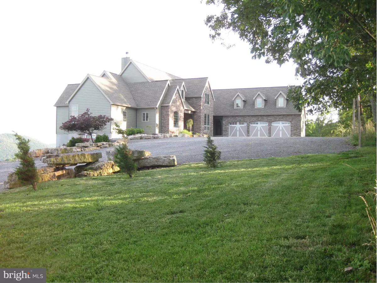 Franklin, WV 26807,595 LEDGE STONE LN