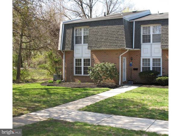 1040 HARBOUR DR, Palmyra, NJ 08065