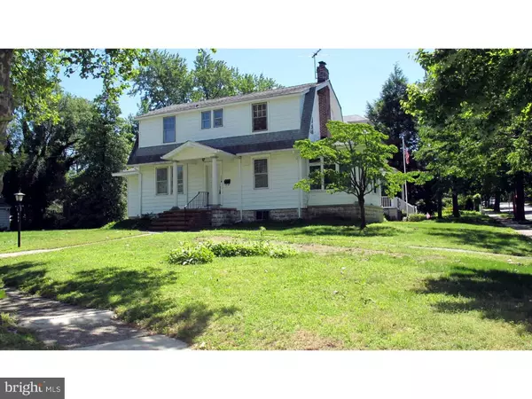 900 COLUMBIA AVE, Palmyra, NJ 08065