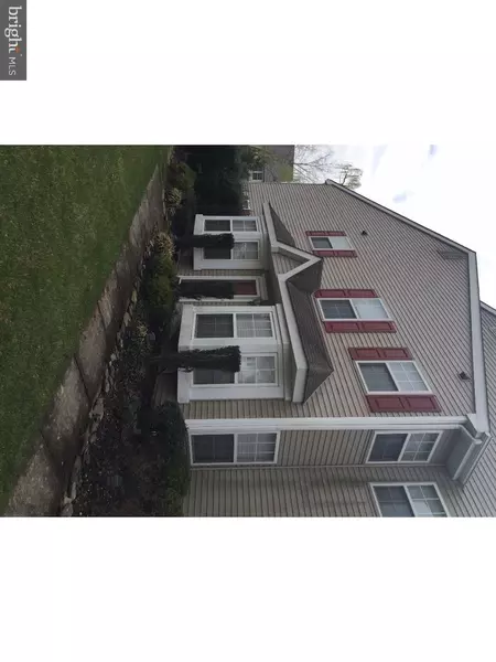 71 BIDDLE WAY, Mount Laurel, NJ 08054