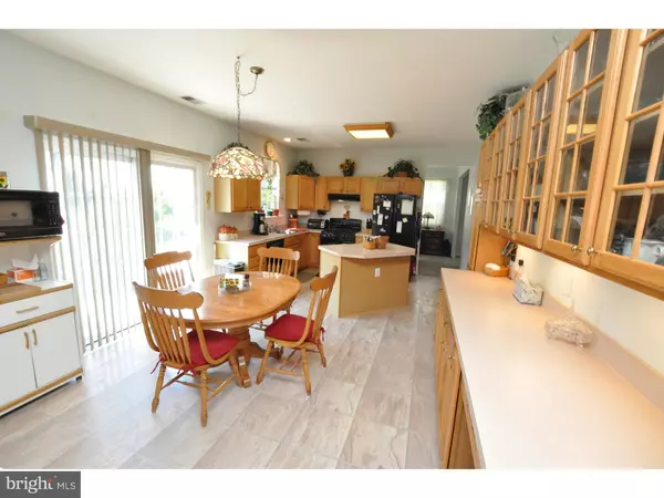 Burlington, NJ 08016,11 SURREY LN