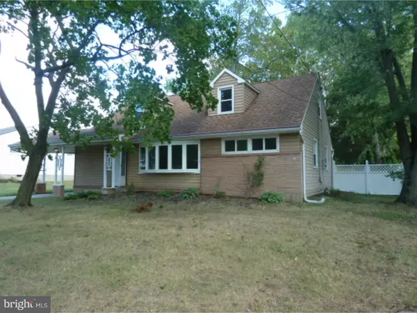 Woodbury, NJ 08096,4 HOLLY DR