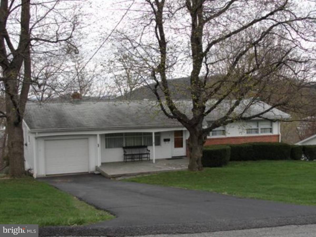 Schuylkill Haven, PA 17972,102 HICKORY ST