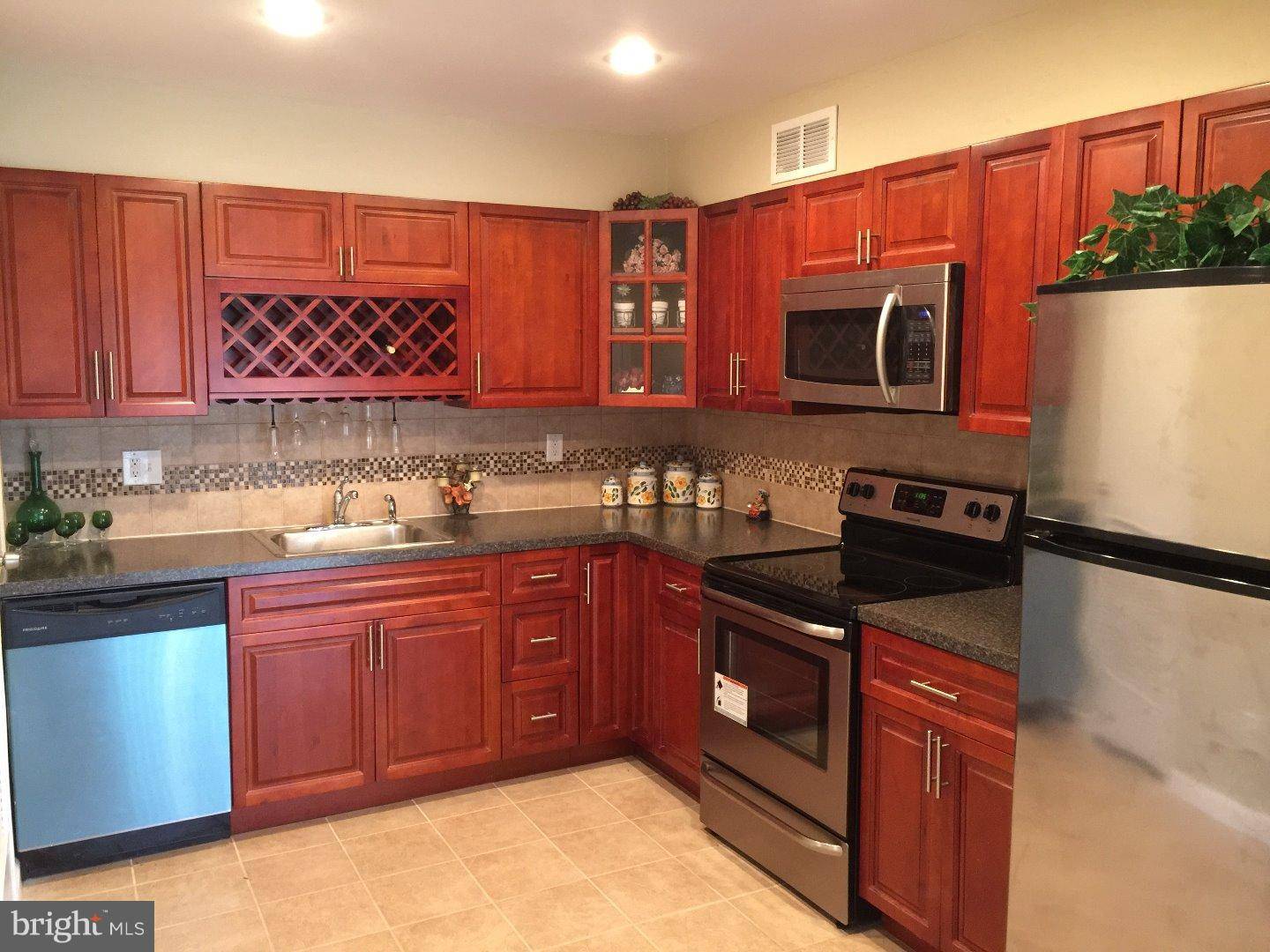 Mount Laurel, NJ 08054,133A CHAUCER RD