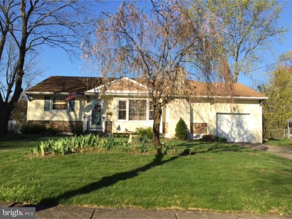 605 HAMILTON DR, Cinnaminson, NJ 08077