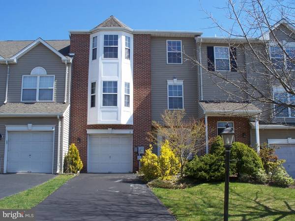 6 GRAYMONT CIR, Collegeville, PA 19426