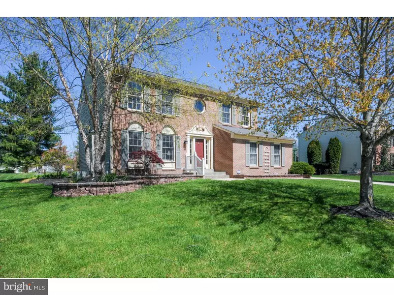 15 BROADACRE DR, Mount Laurel, NJ 08054