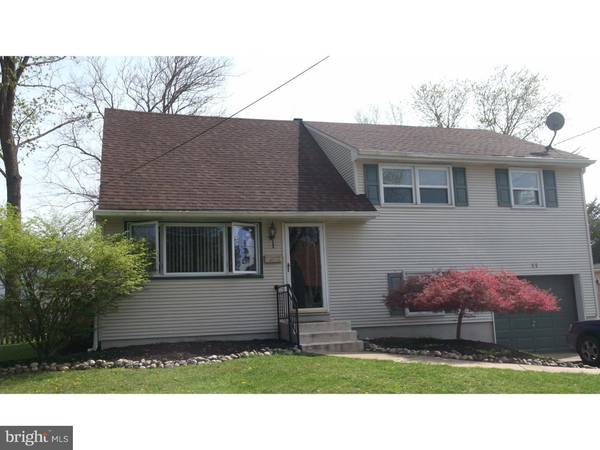 11 RONDON AVE, Berlin Boro, NJ 08009