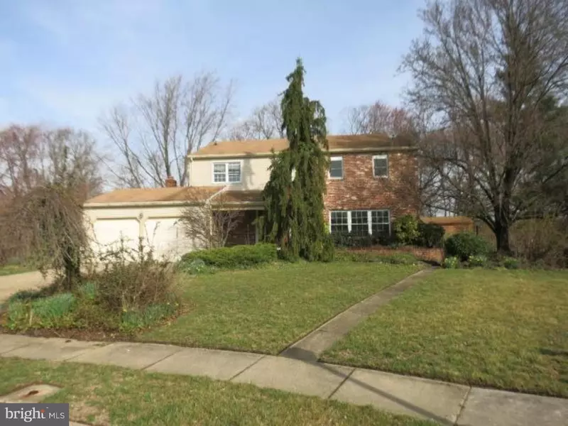 24 LAKEVIEW HOLW, Cherry Hill, NJ 08003