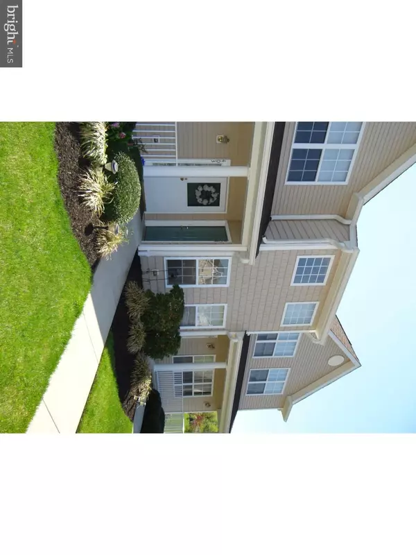 404 REDBUD LN, Mantua, NJ 08051