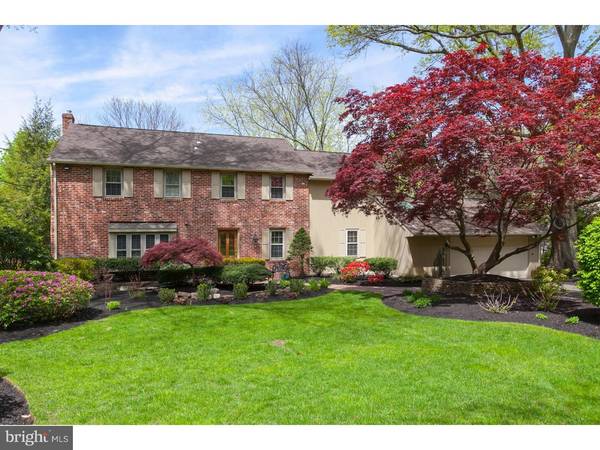 33 E RIDING DR, Cherry Hill, NJ 08003