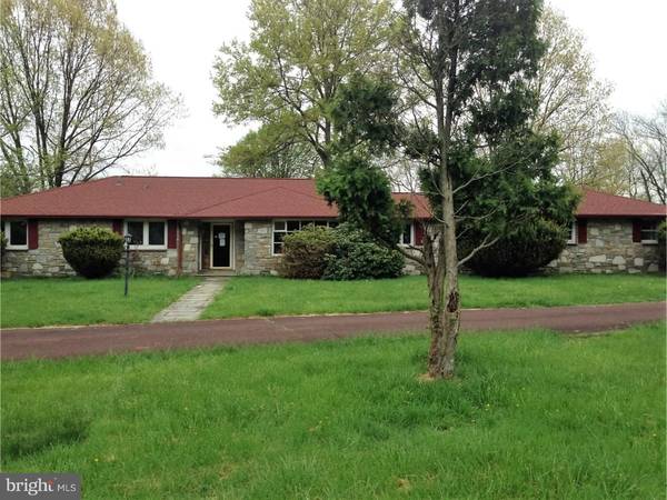 2836 CREST TER, Norristown, PA 19403