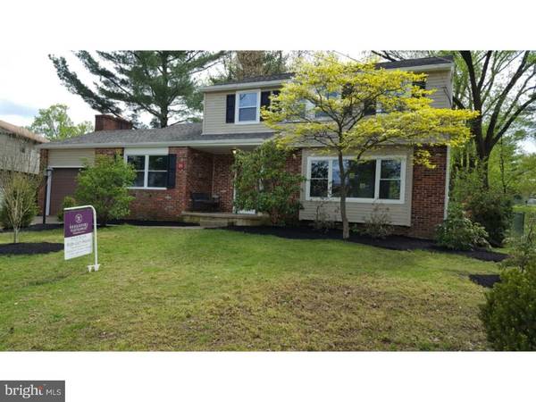 74 GREENWOOD DR, Blackwood, NJ 08012