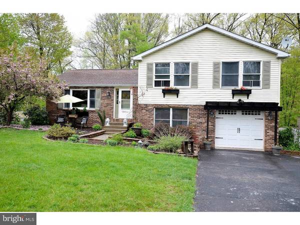 143 BOXWOOD CT, Pottstown, PA 19464