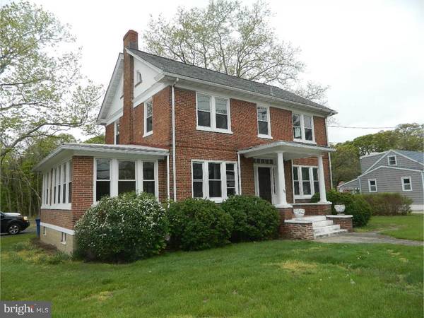 Florence, NJ 08554,387 DELAWARE AVE